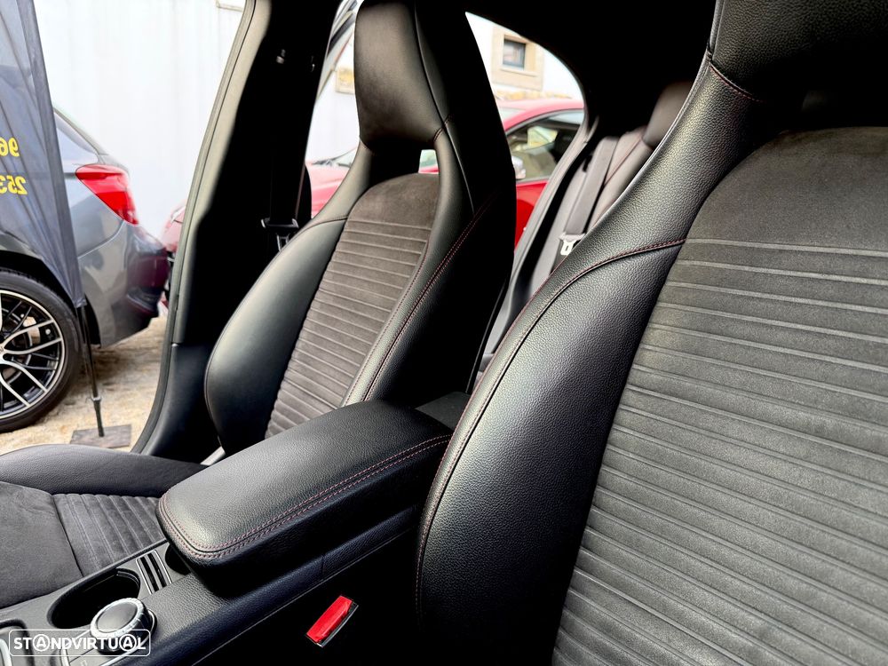 Mercedes-Benz A 180 d AMG Line - 43