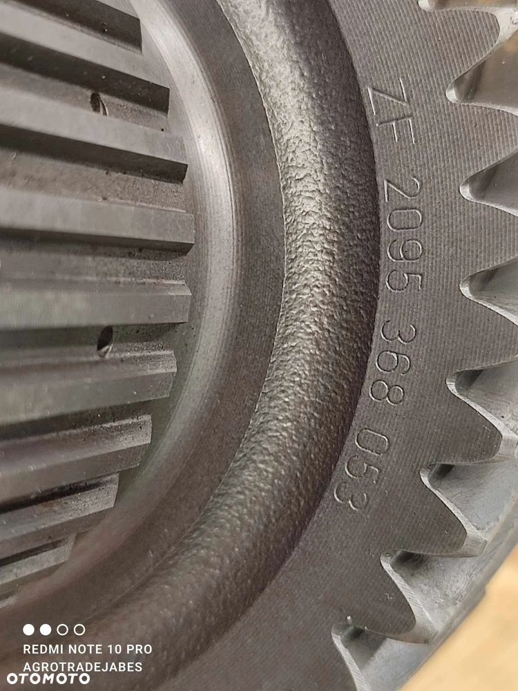 Wałek z kołem zębatym skrzynia biegów Deutz Fahr Agrotron 100 (ZF2095368053) - 6