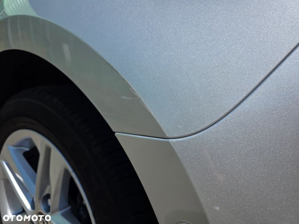 Toyota Corolla 1.8 Hybrid GPF Comfort - 25