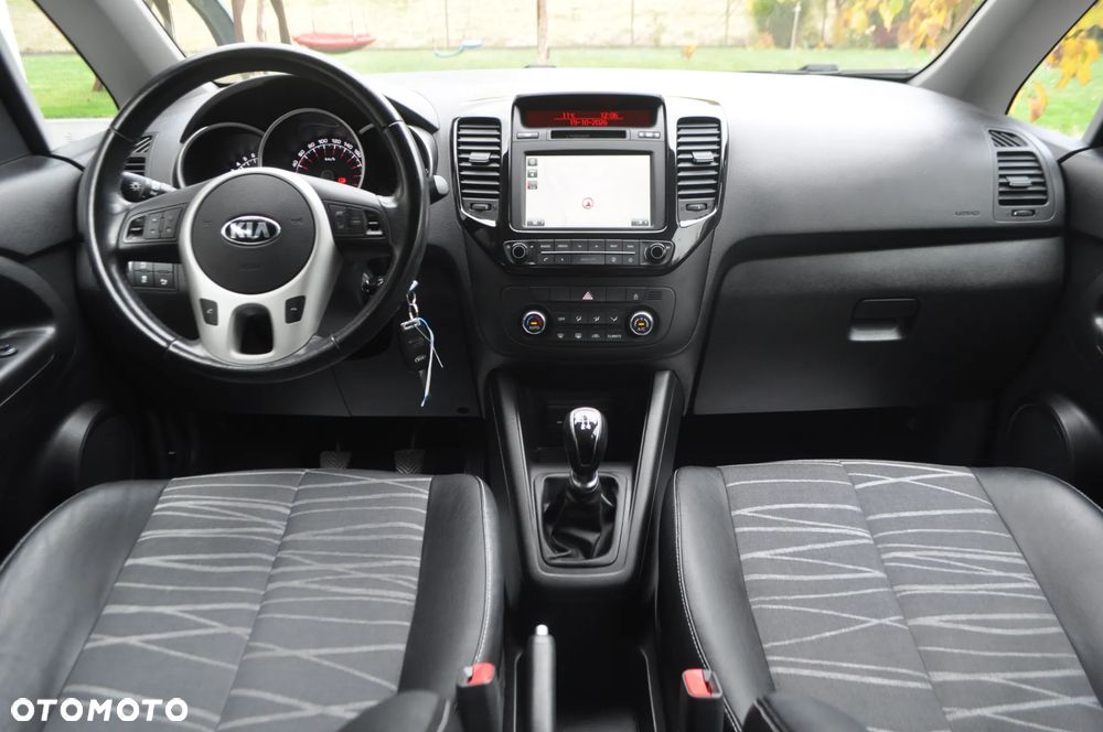 Kia Venga 1.4 CVVT Business Line - 27