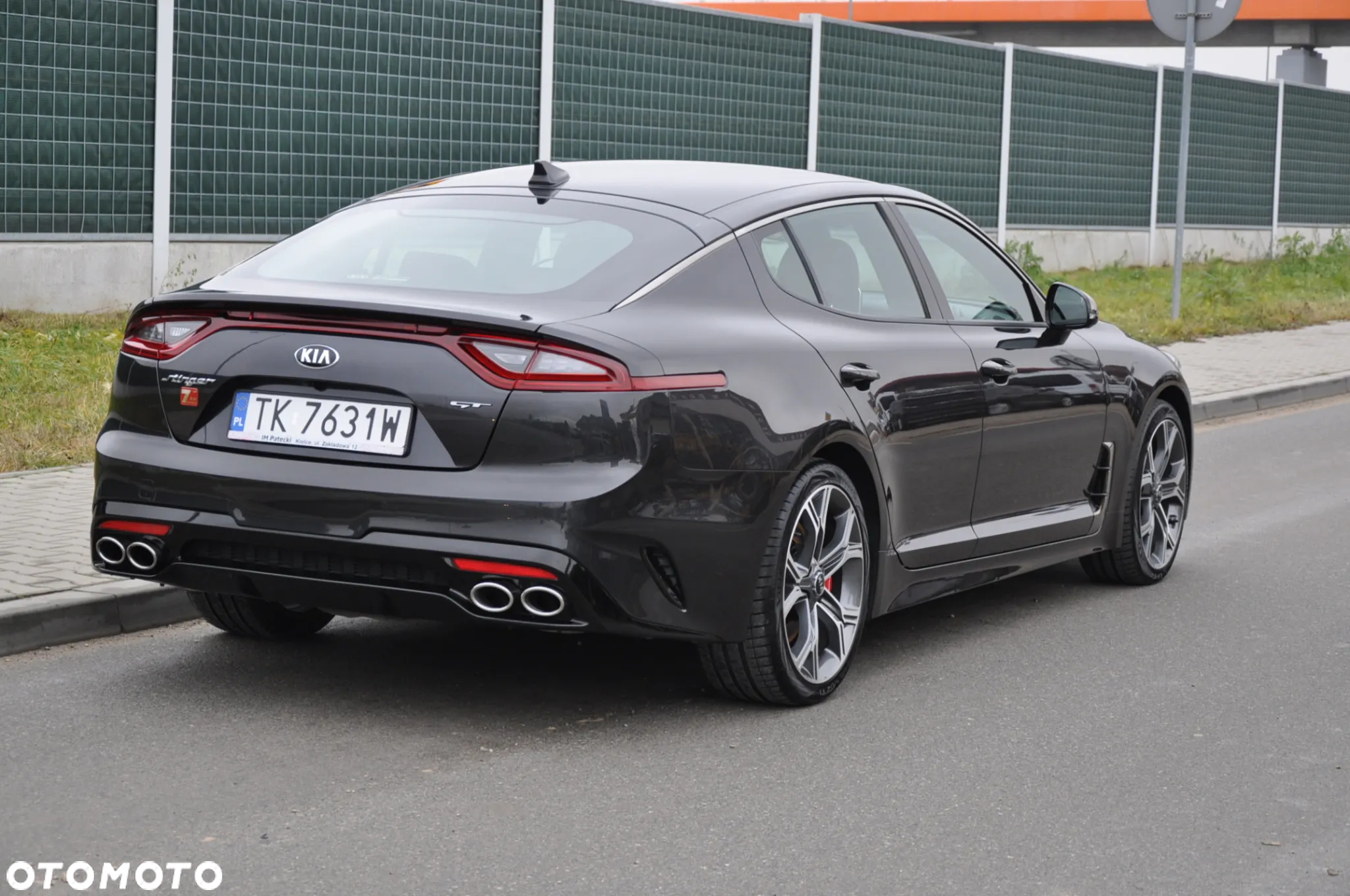 Kia Stinger 3.3 T-GDI V6 GT AWD - 29