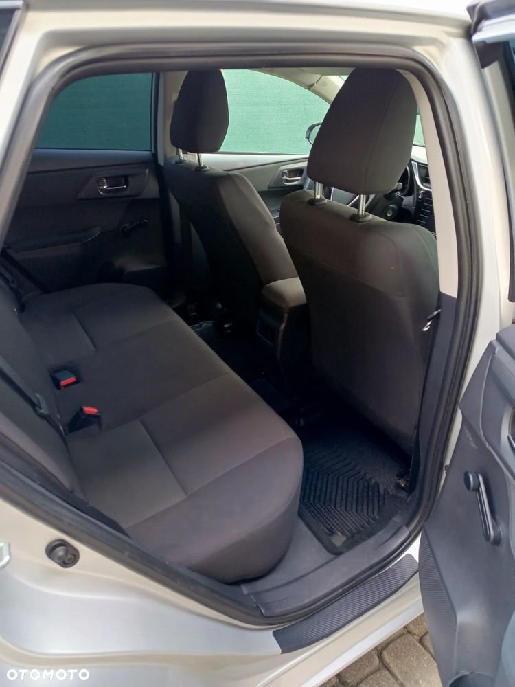 Toyota Auris 1.4 D-4D Luna EU5 - 10