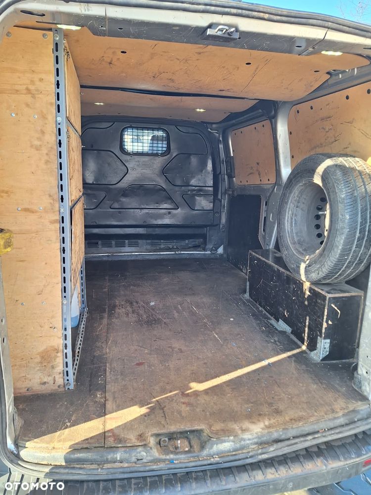 Ford Transit Custom - 9