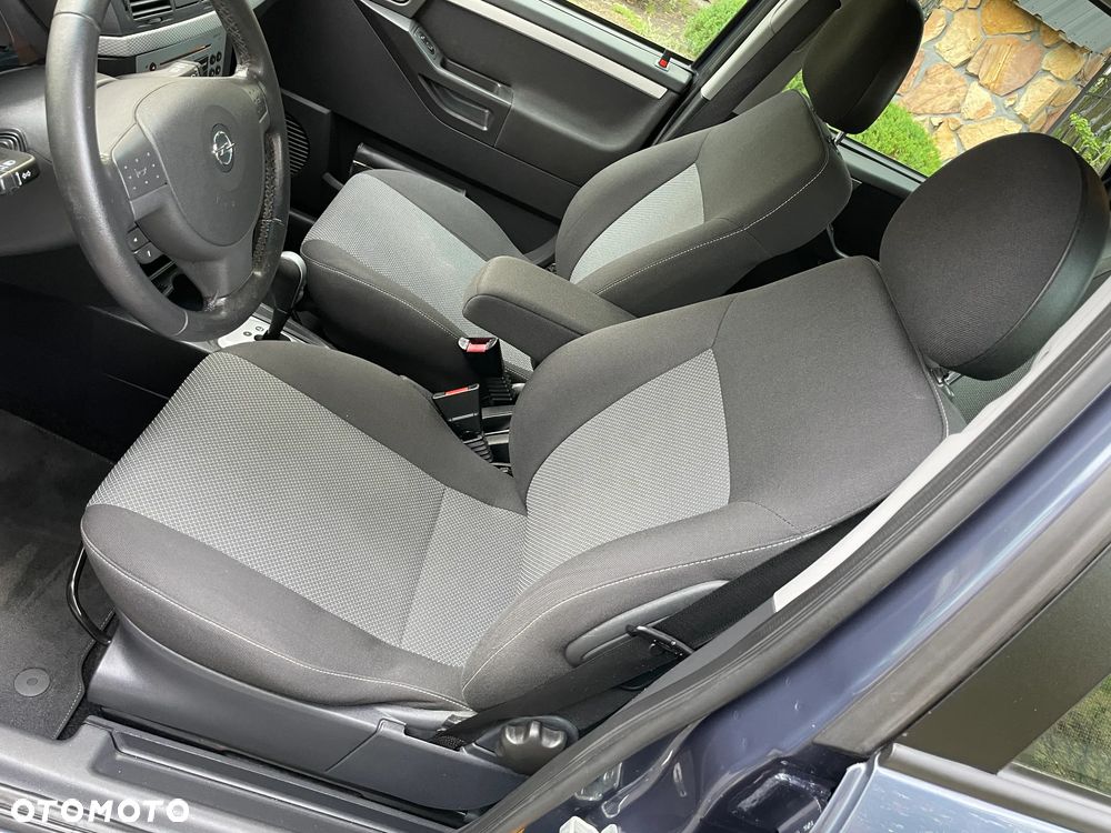 Opel Meriva 1.6 Enjoy MTA - 19