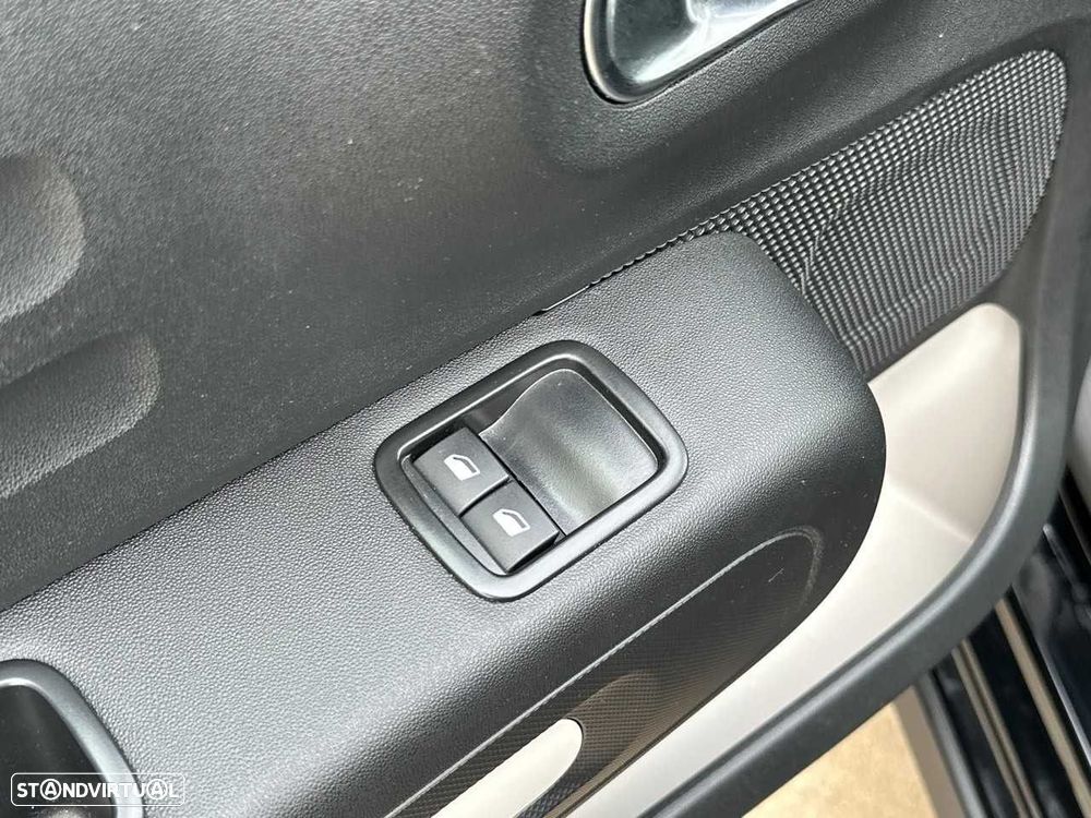 Citroën C3 1.2 PureTech Plus - 19