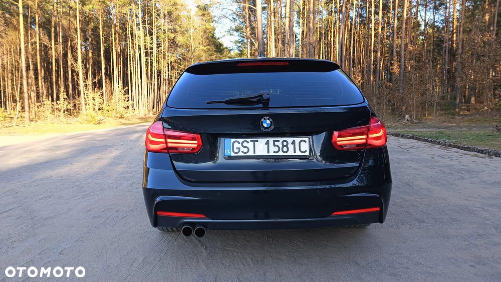 BMW Seria 3 320d M Sport - 5