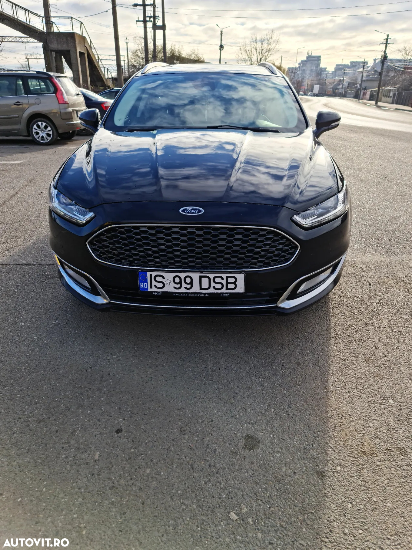 Ford Mondeo Turnier 2.0 TDCi Start-Stopp Vignale - 2