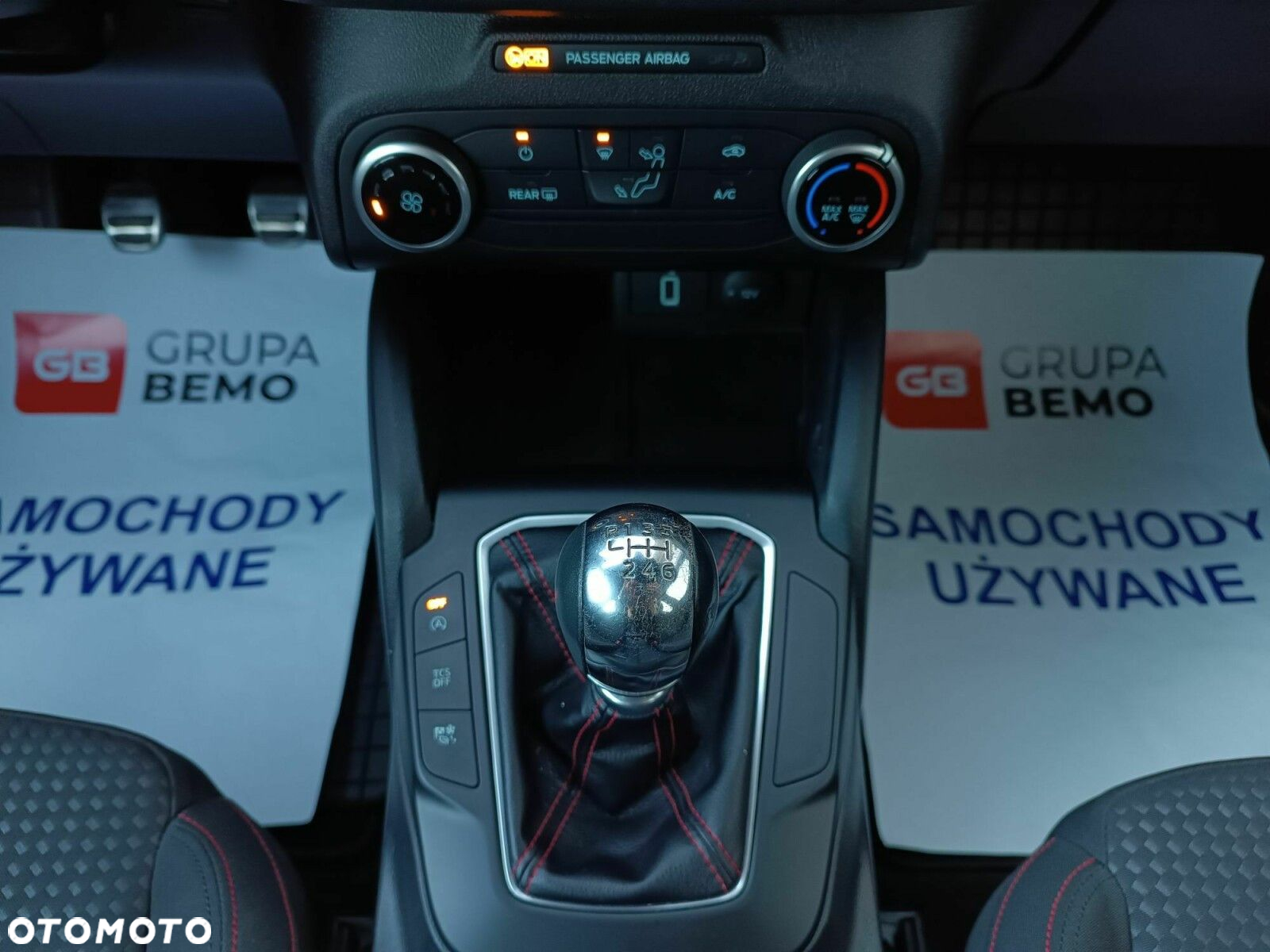 Ford Focus 2.0 EcoBlue ST-Line - 23