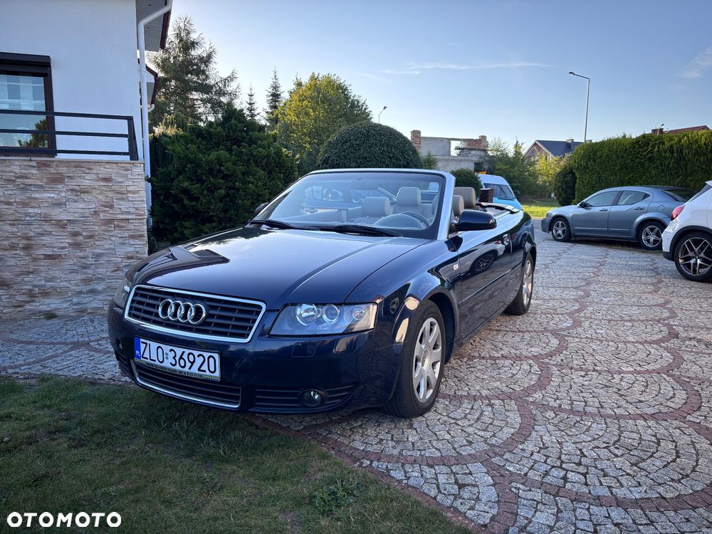 Audi A4 Cabrio 2.4 - 2