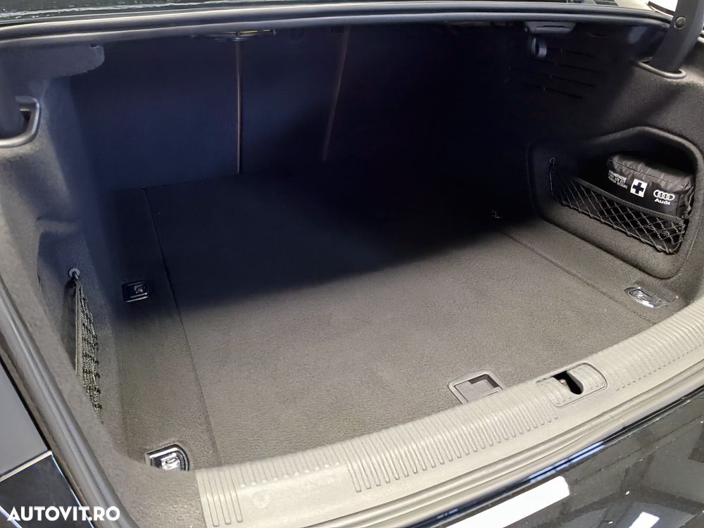 Audi A4 40 TFSI quattro S tronic S line - 35