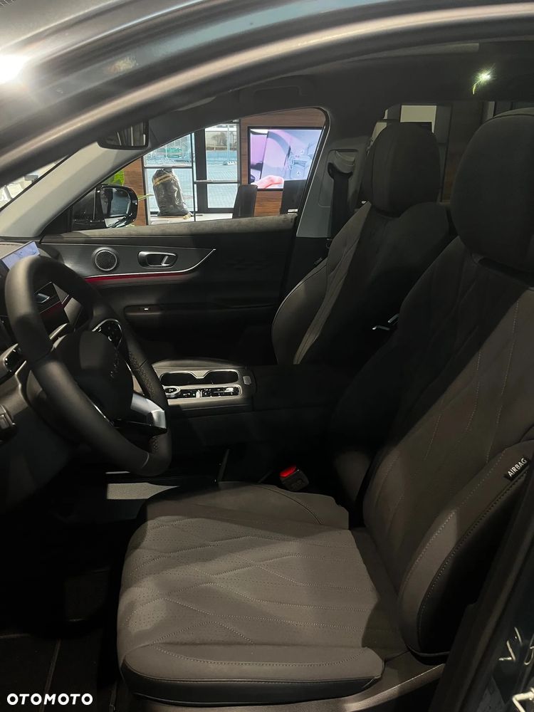 Chery Tiggo 8 1.5 T-GDI Super Hybrid Prestige DCT - 8