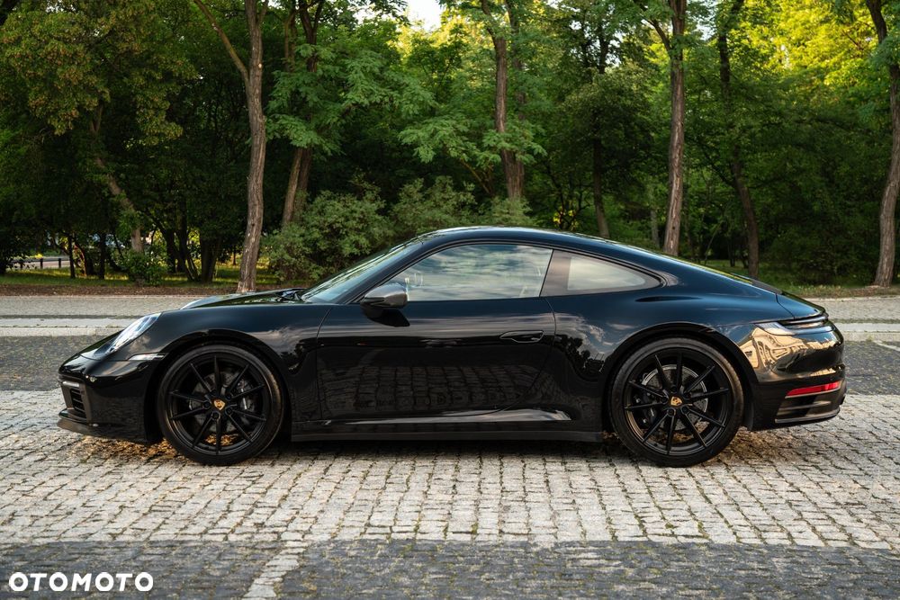 Porsche 911 Carrera T PDK - 6