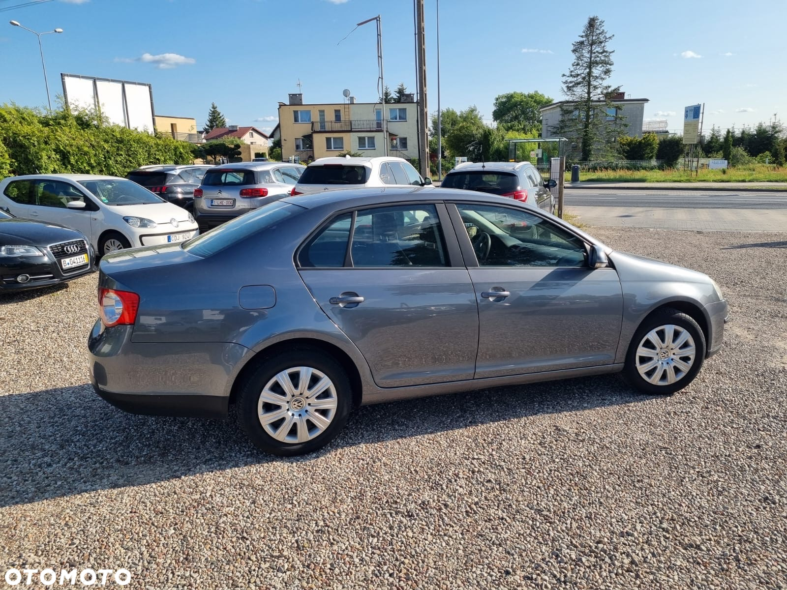 Volkswagen Jetta - 13
