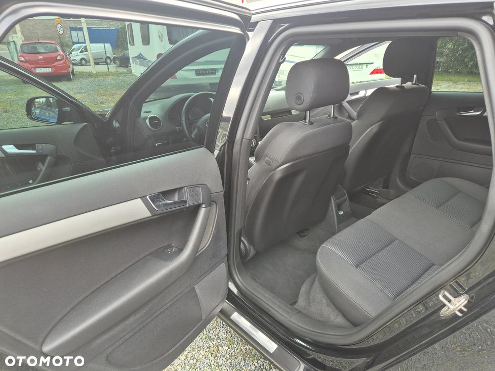 Audi A3 Sportback 2.0 TDI Attraction - 24