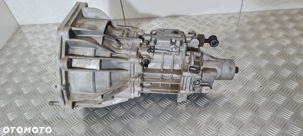 Suzuki Jimny 1.3 Skrzynia Biegów R72 - 4