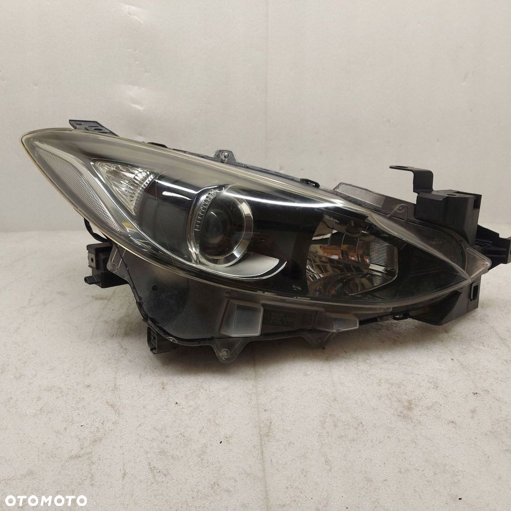 mazda 3 iii przód strona prawa lampa zwykła bhr151030 - 1