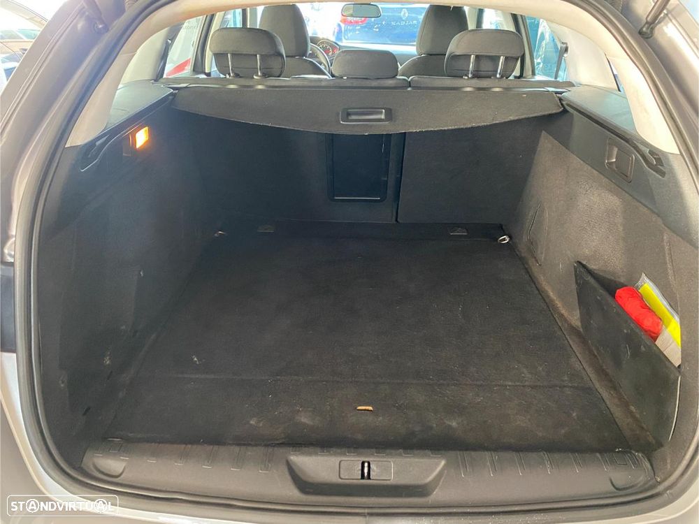 Peugeot 308 SW BlueHDi 100 Stop & Start Active - 20