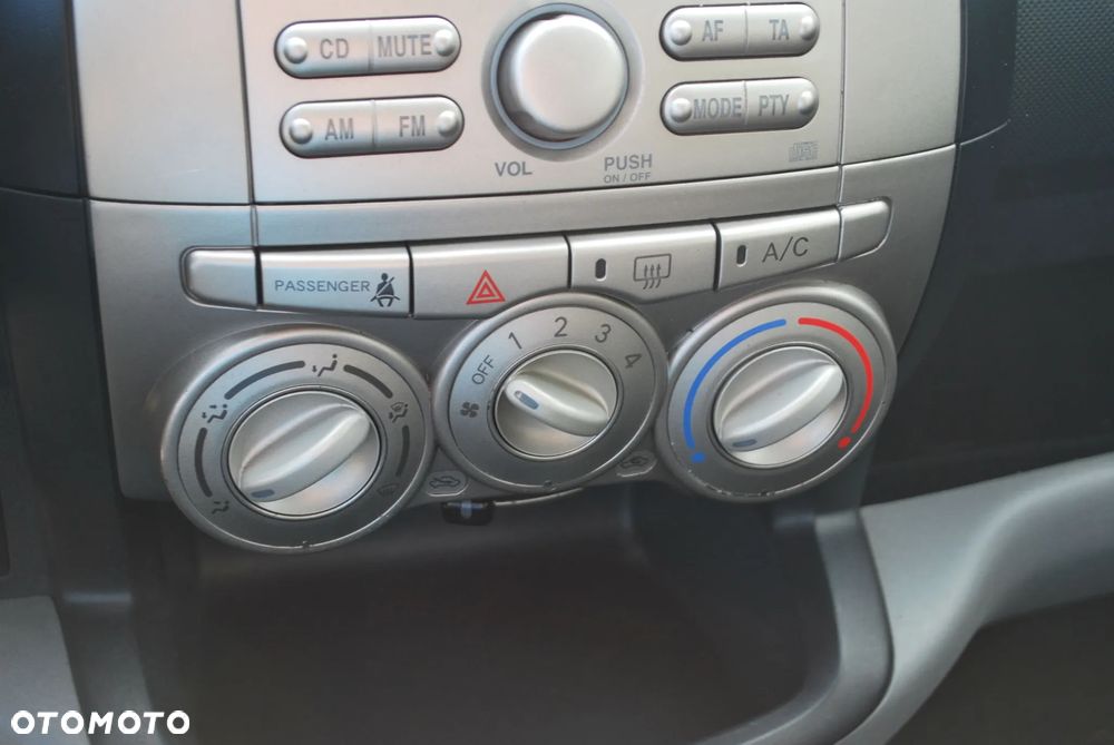 Daihatsu Sirion 1.3 - 16