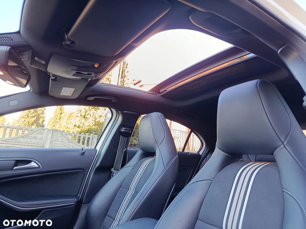 Mercedes-Benz Klasa A 250 Motorsport Edition - 10