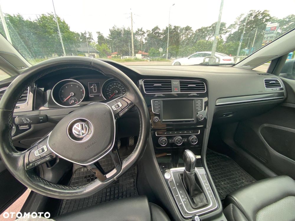 Volkswagen Golf - 7