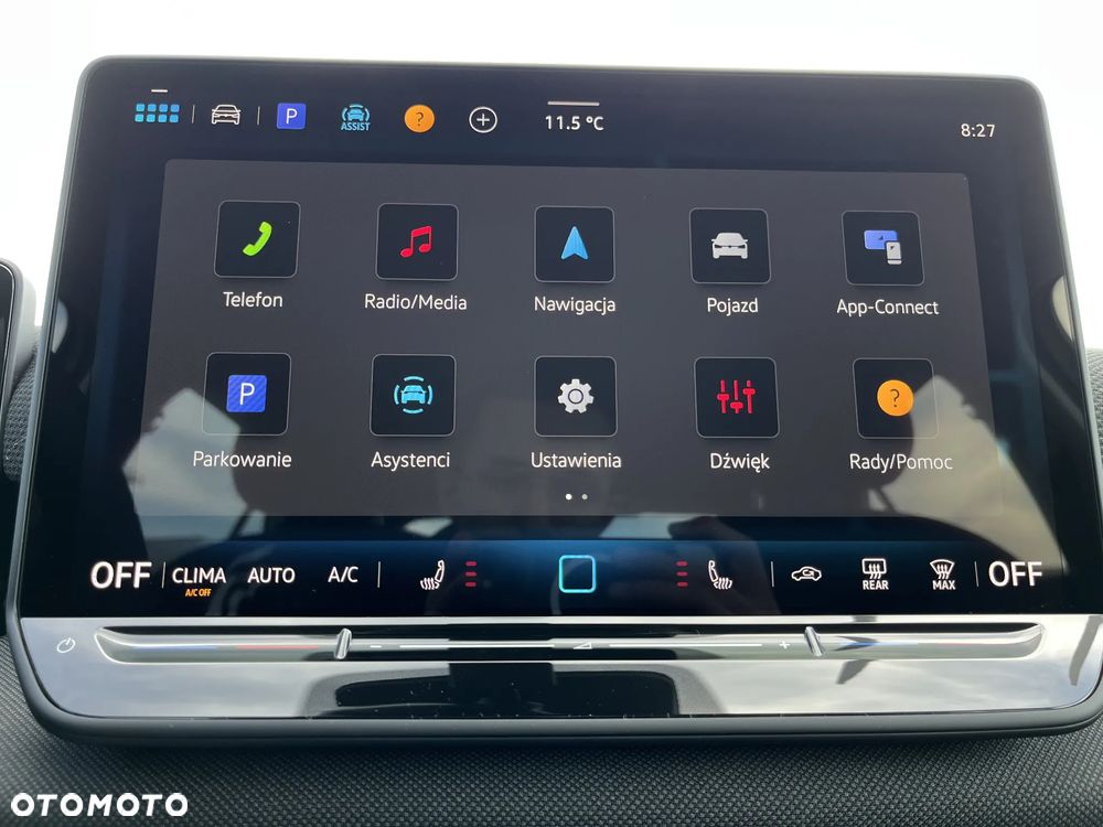 Volkswagen T-Roc 1.5 eTSI Life DSG - 29