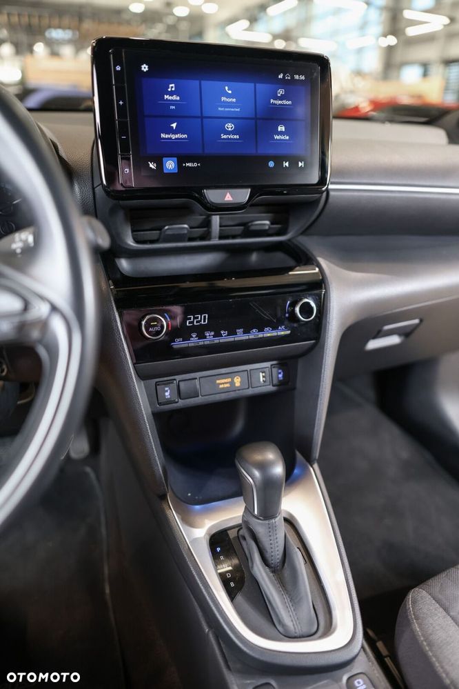 Toyota Yaris Cross Hybrid 1.5 Comfort - 21