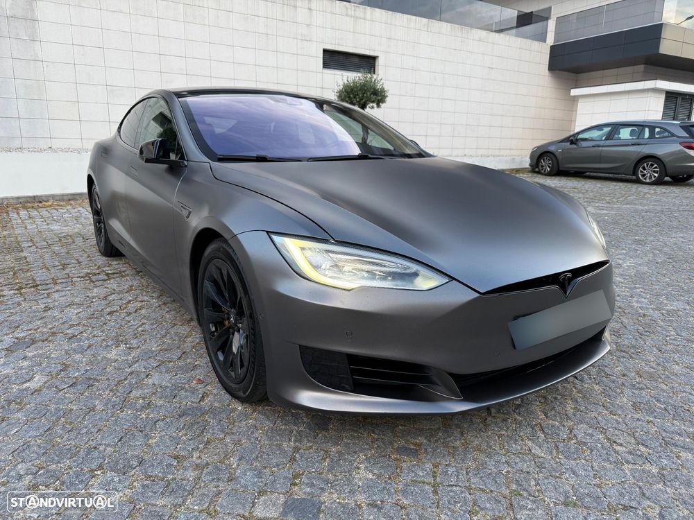 Tesla Model S Standard - 3
