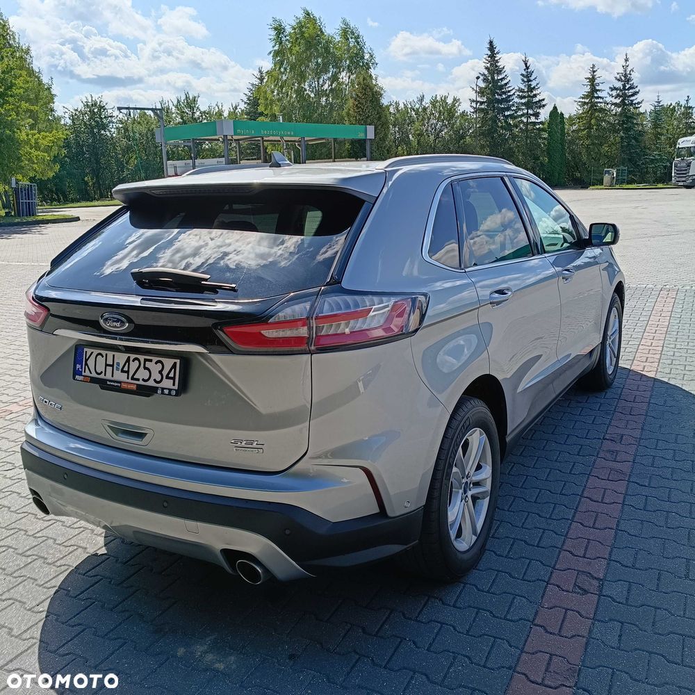 Ford Edge - 4