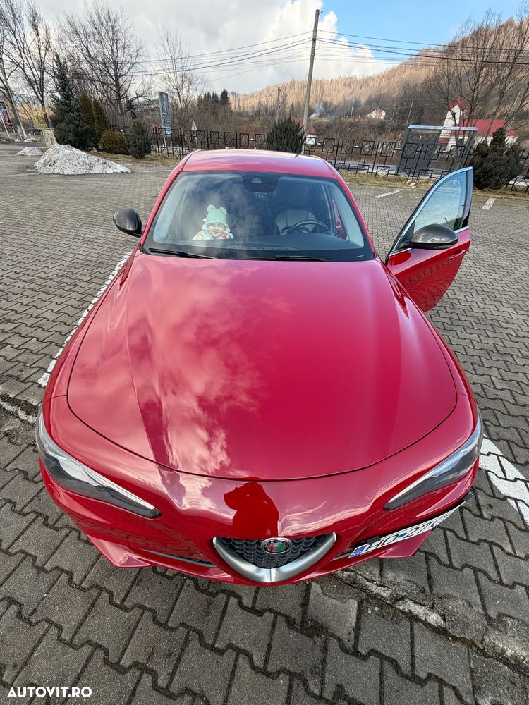 Alfa Romeo Giulia - 7