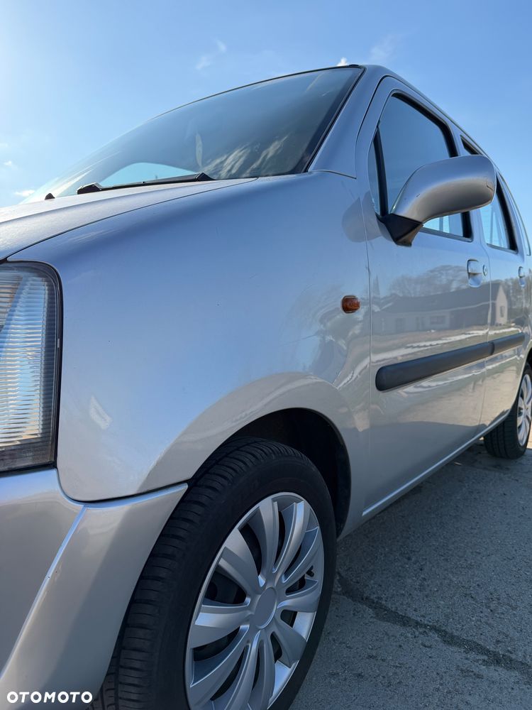 Opel Agila 1.2 16 V - 17
