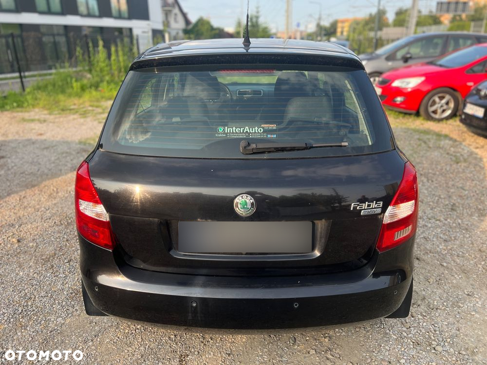 Skoda Fabia - 11