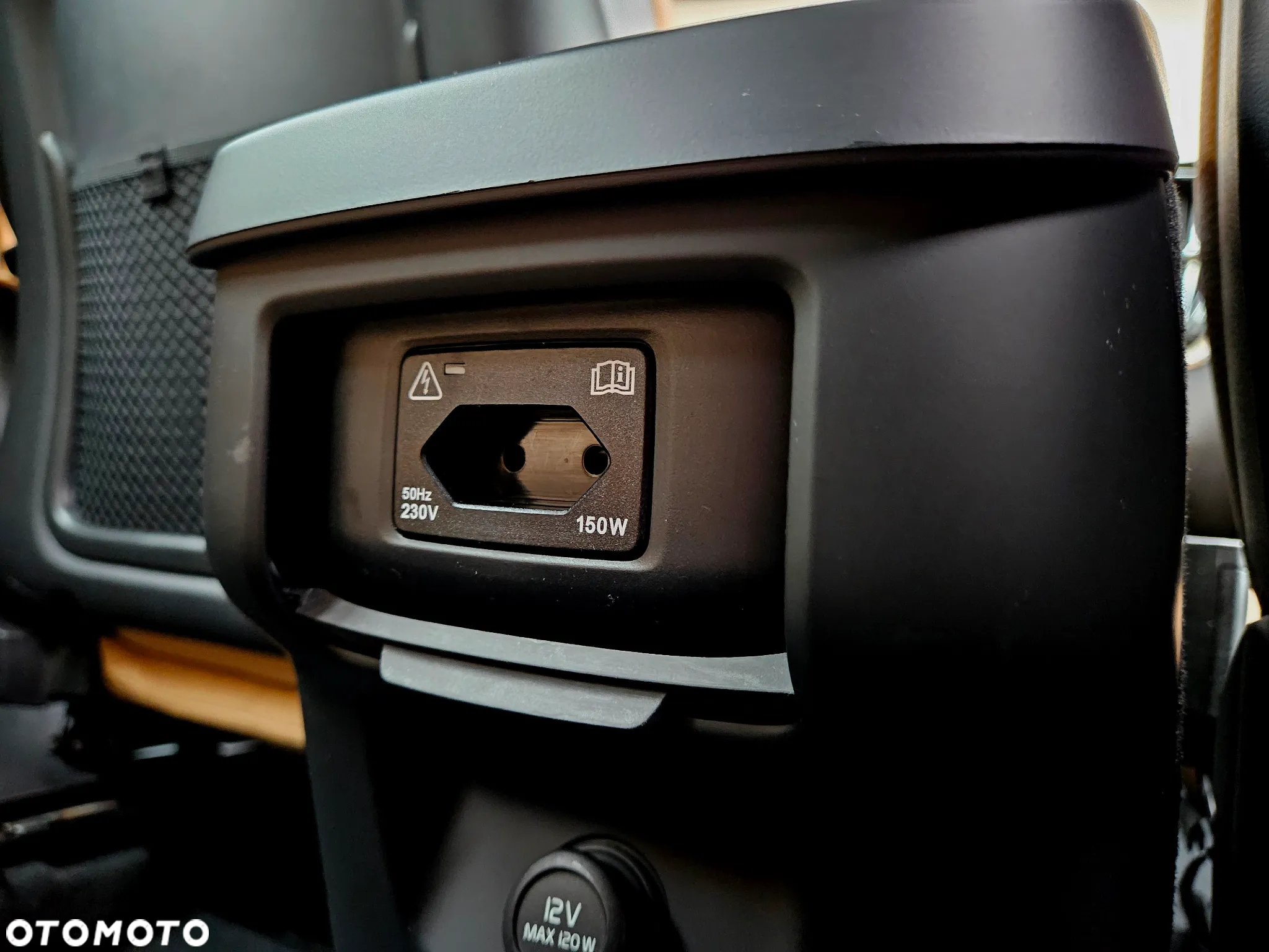Volvo XC 60 D4 Inscription - 32