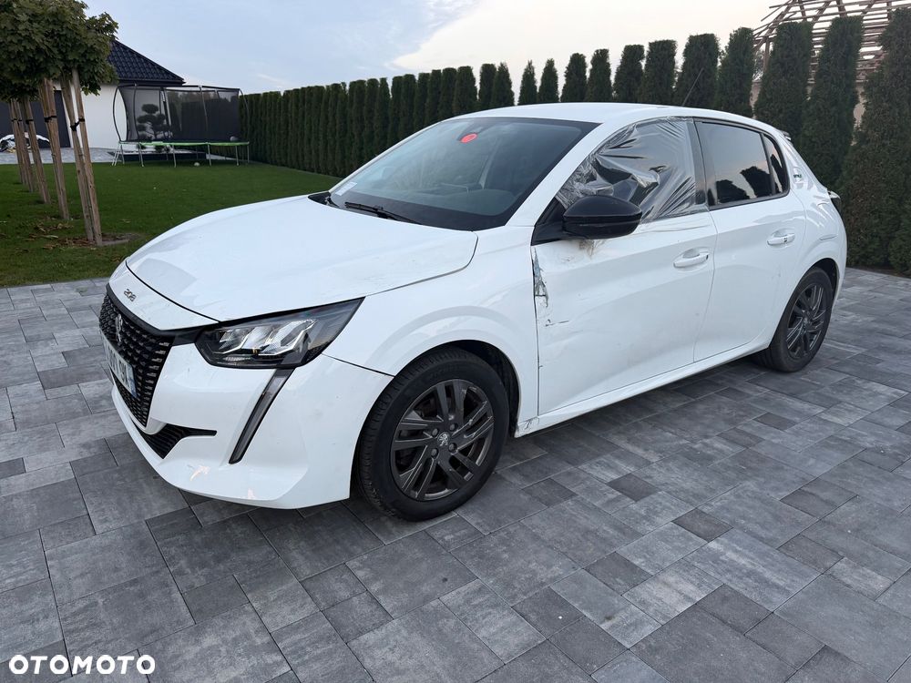 Peugeot 208 - 7