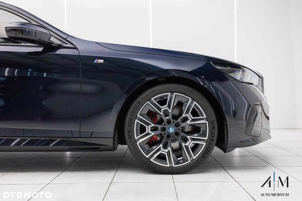 BMW Seria 5 - 13