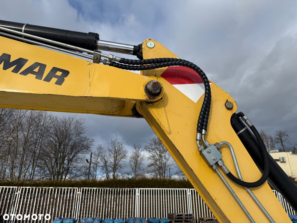 Yanmar Koparka kołowa B95W - 24