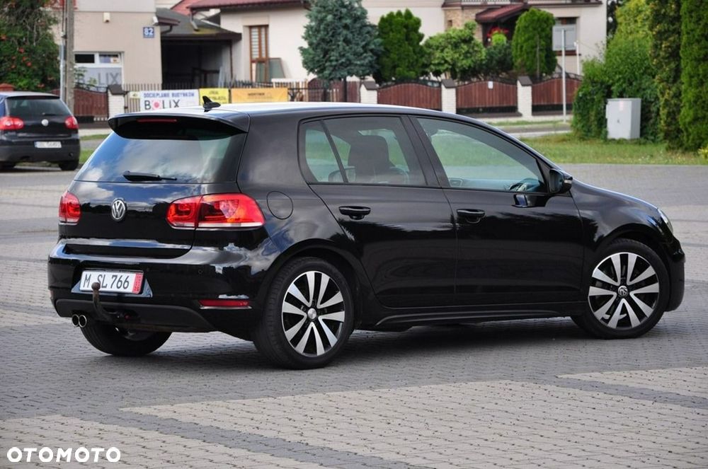 Volkswagen Golf - 15