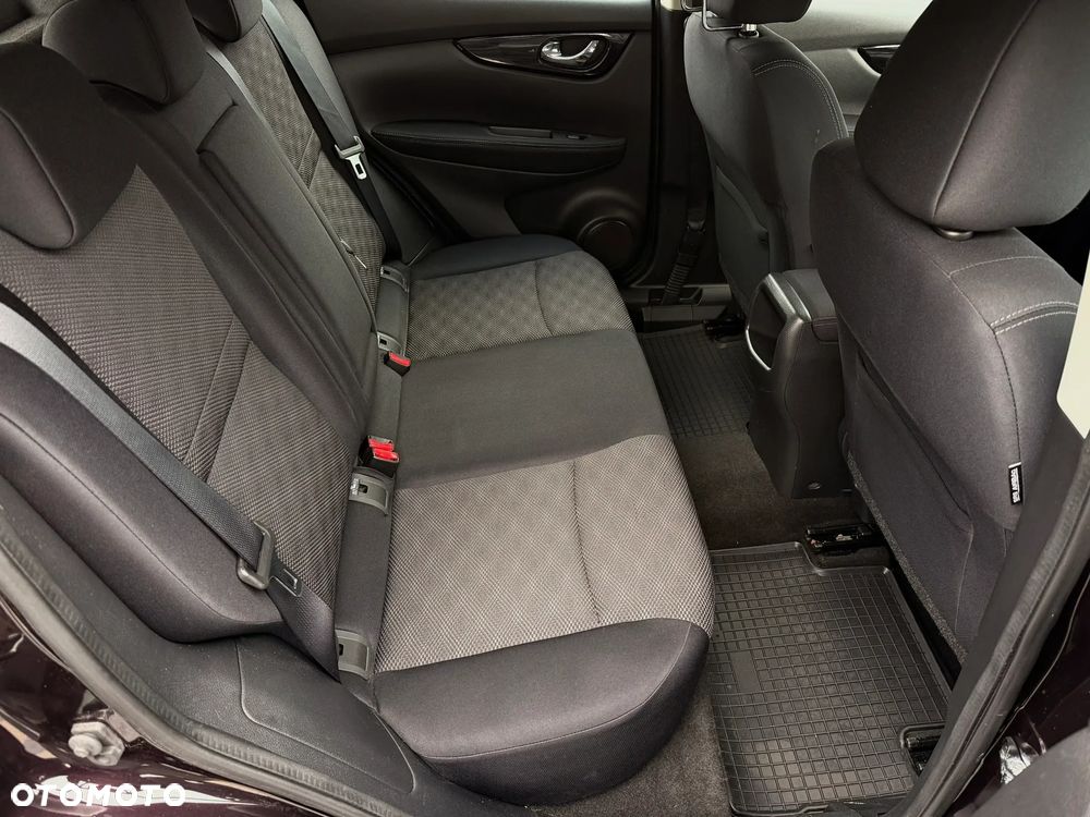 Nissan Qashqai - 16