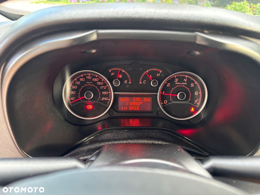 Fiat Doblo 1.6 Multijet 16V Active - 12