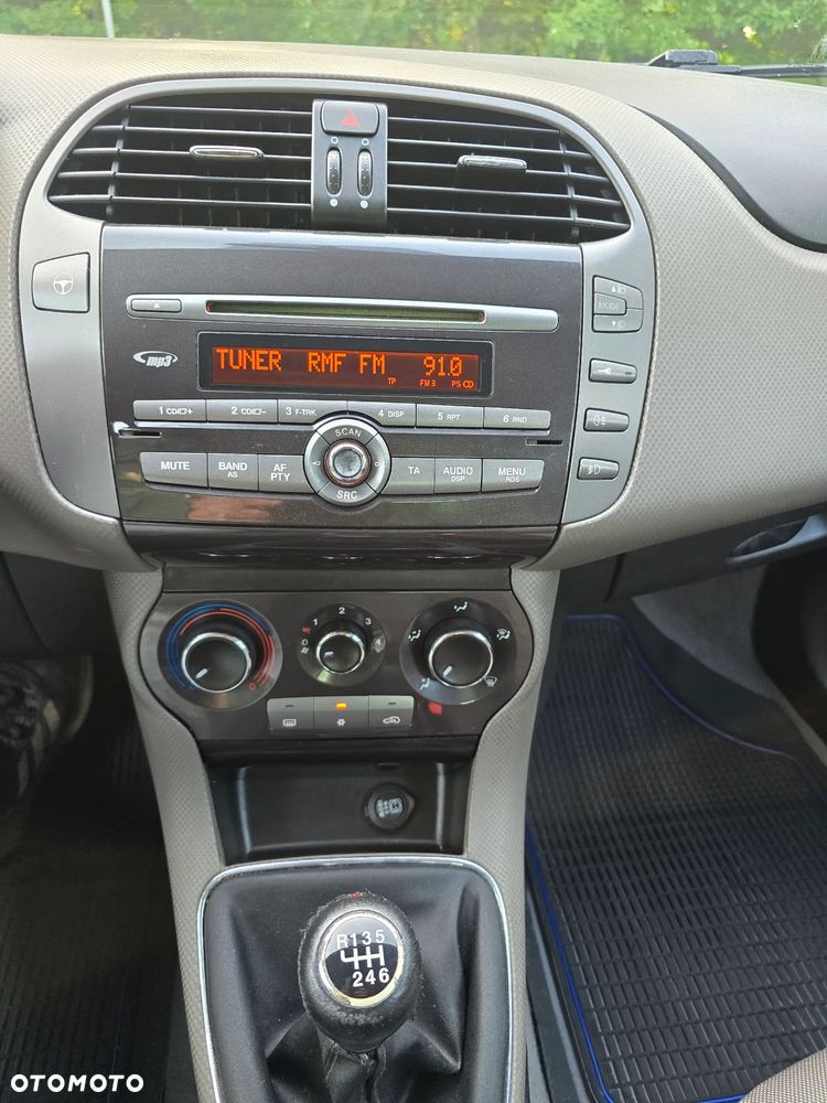 Fiat Bravo 1.4 T-Jet 16V Dynamic Euro5 - 13