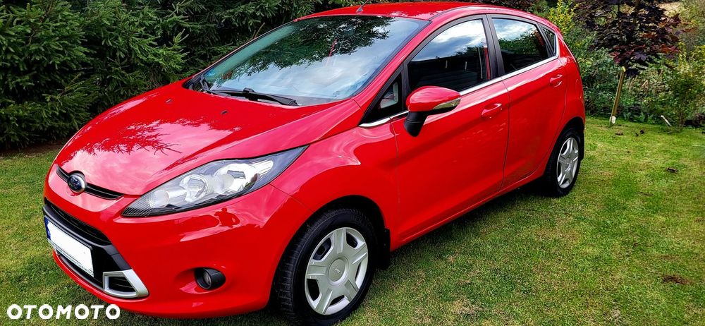 Ford Fiesta 1.25 Silver X - 26