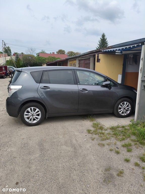 Toyota Verso 1.8 Premium EU6 - 15