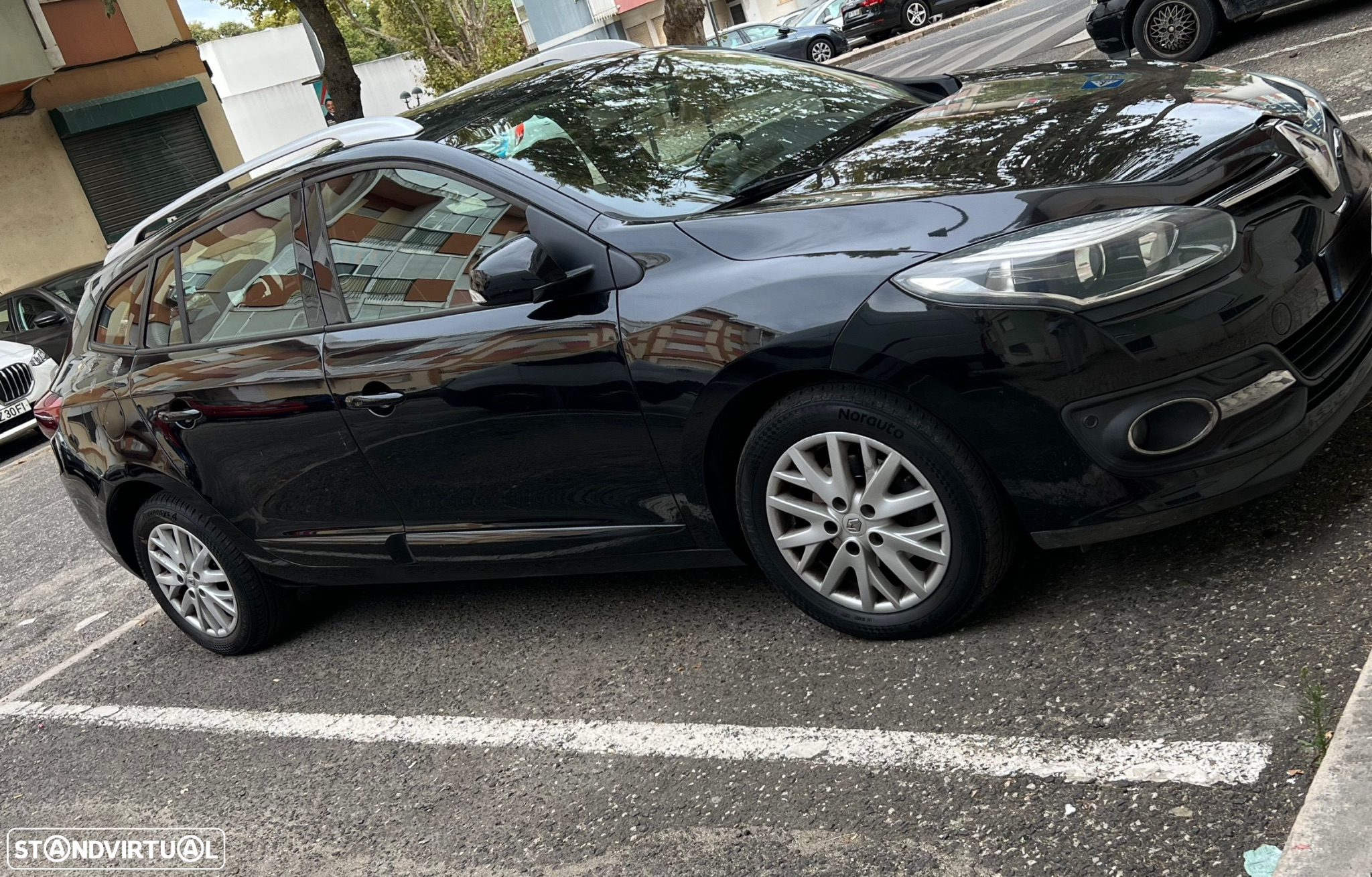 Renault Mégane Sport Tourer - 2