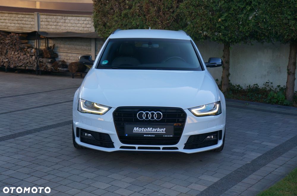 Audi A4 Avant 2.0 TDI DPF clean diesel S line Sportpaket - 7