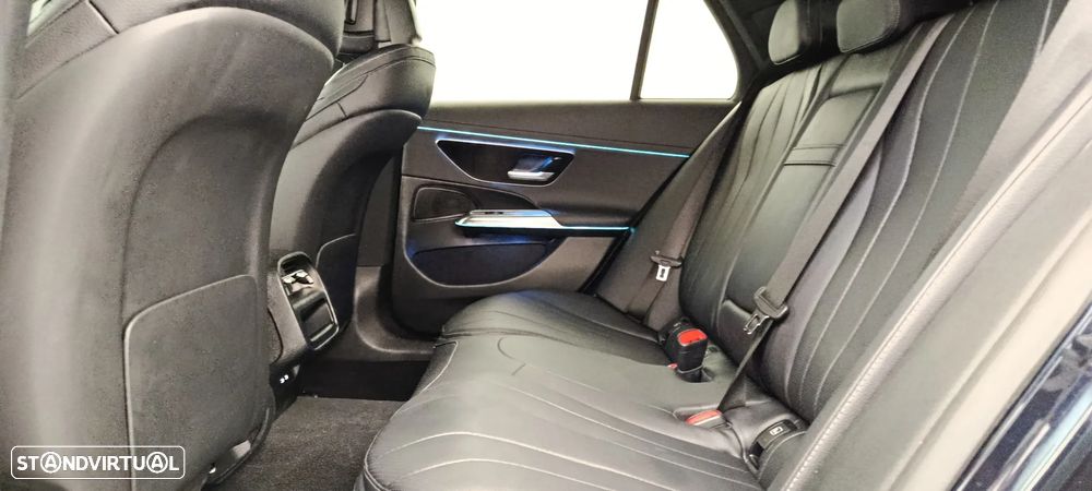Mercedes-Benz E 220 d - 30