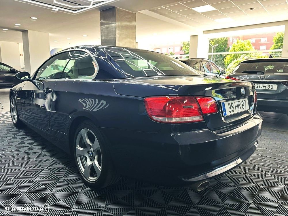 BMW 320 d Cabrio - 11