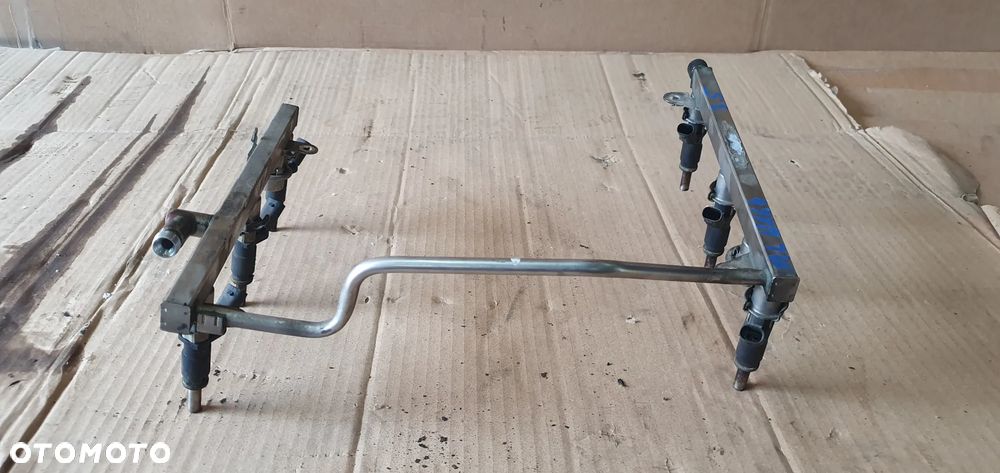 Listwa wtryskowa wtryski Mercedes ML W164 3.5 V6 A2720701395 - 1