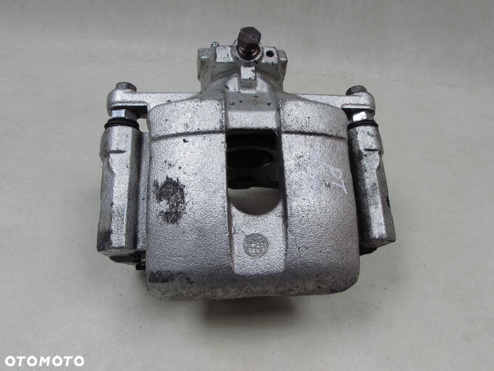 MITSUBISHI CANTER FUSO 7C 9C 3.0 E6 13-22 ZACISK HAMULCOWY TYL PRAWY - 1