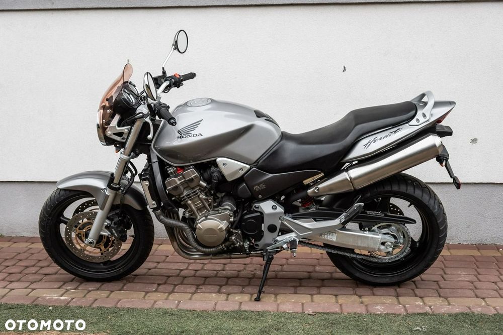 Honda Hornet - 9