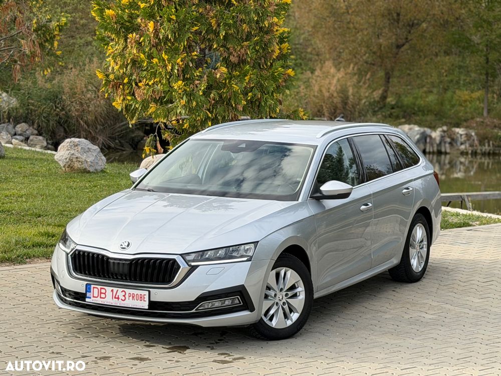 Skoda Octavia 2.0 TDI STYLE DSG - 1