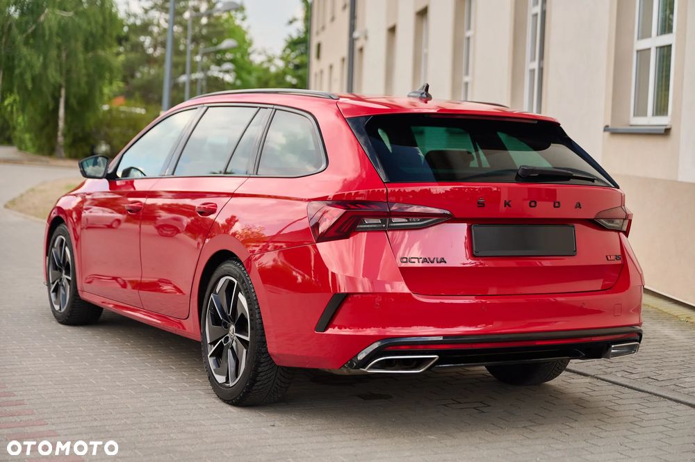Skoda Octavia 2.0 TDI DSG 4x4 RS Plus - 3